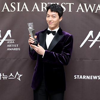 19 rookieaward janggiyong